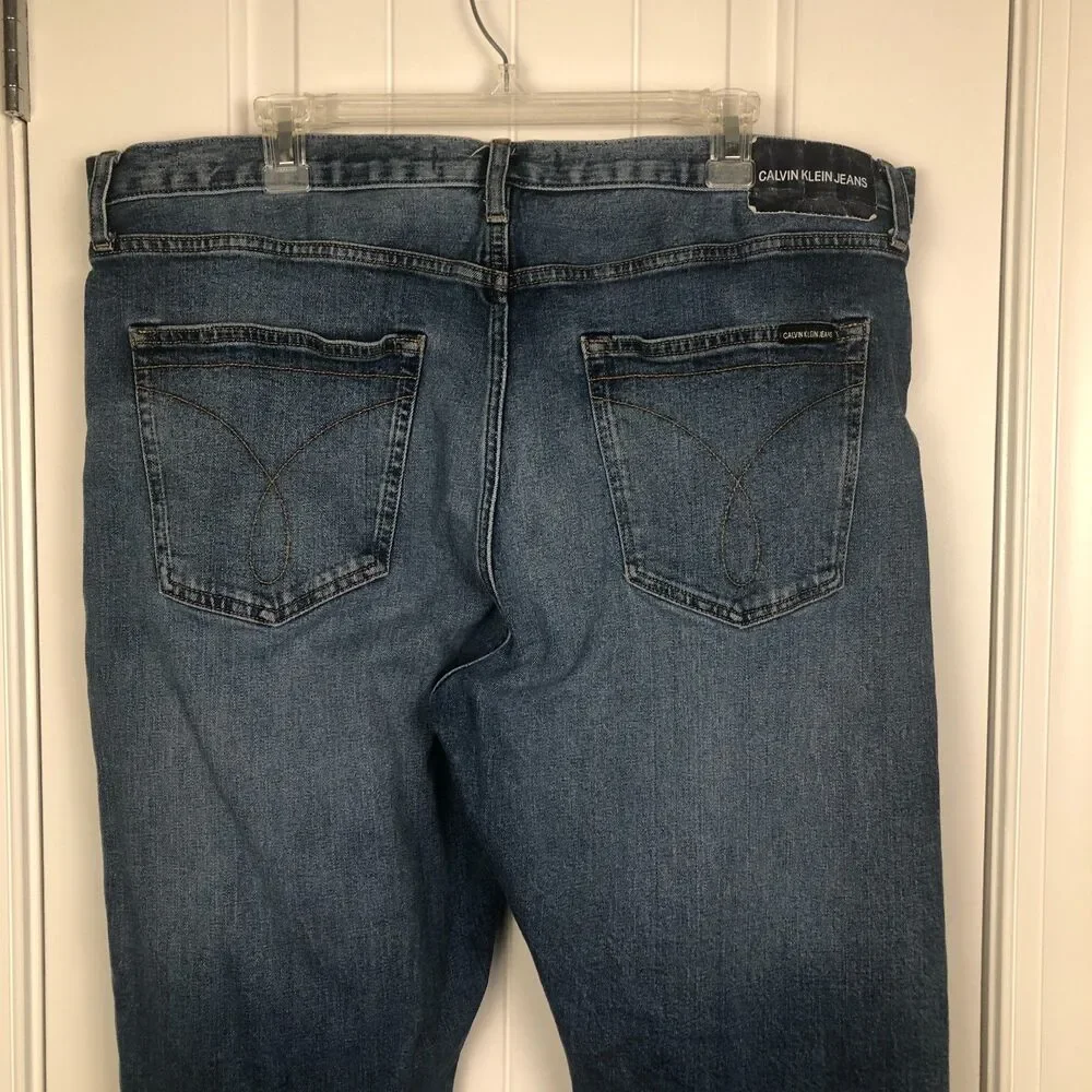 Calvin Klein CKJ037 Mens Jeans 40 x 29.5 Blue Straight‎ Stretch Denim Distressed - Picture 5 of 10